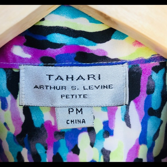 TAHARI Arthur S. Levine Sleeveless Top Size PM - Picture 4 of 7